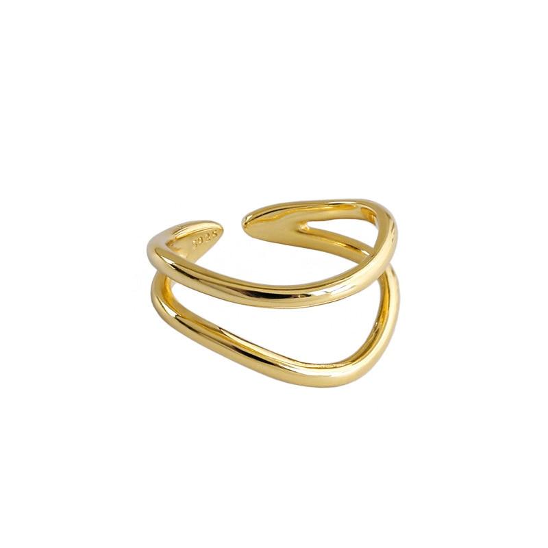 Double-layered Curve Ring