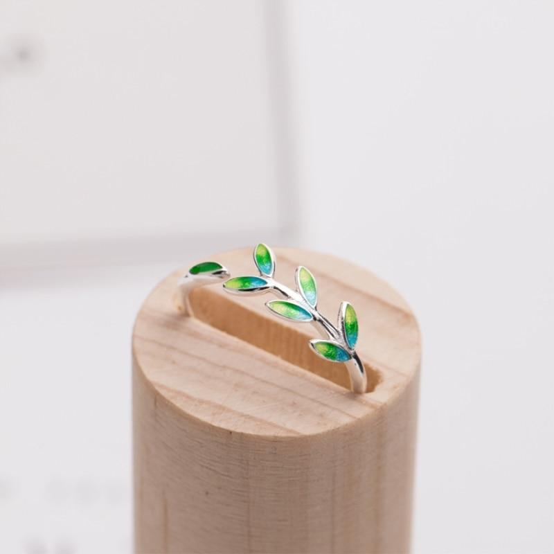 Leaf Shaped Ring