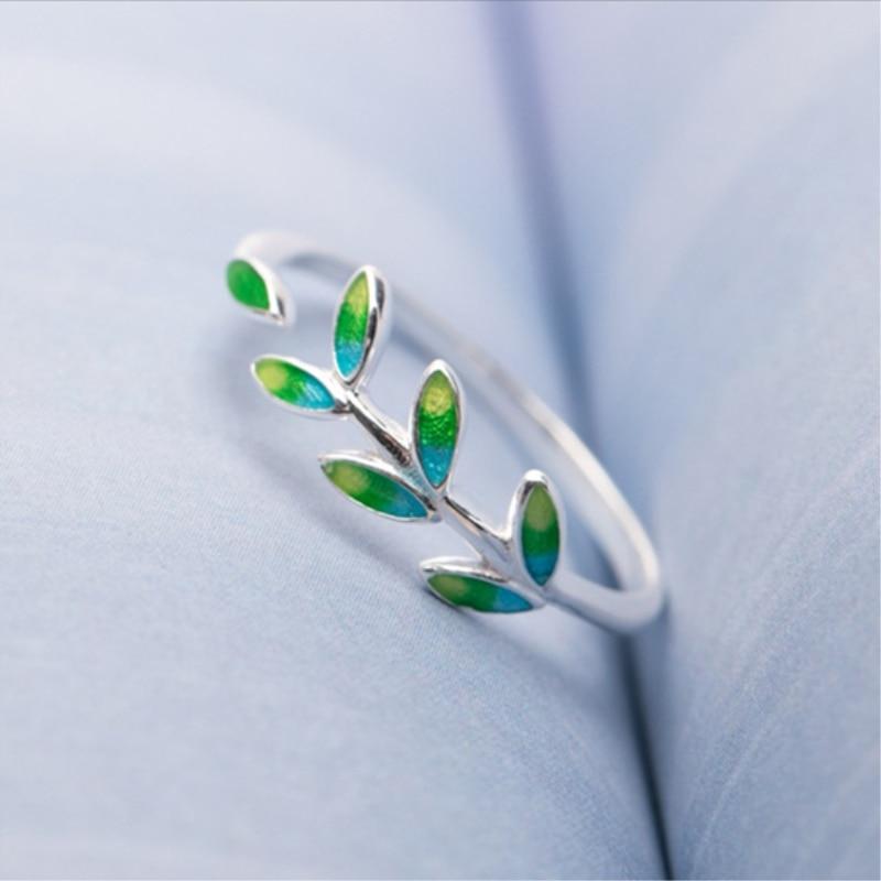 Leaf Shaped Ring