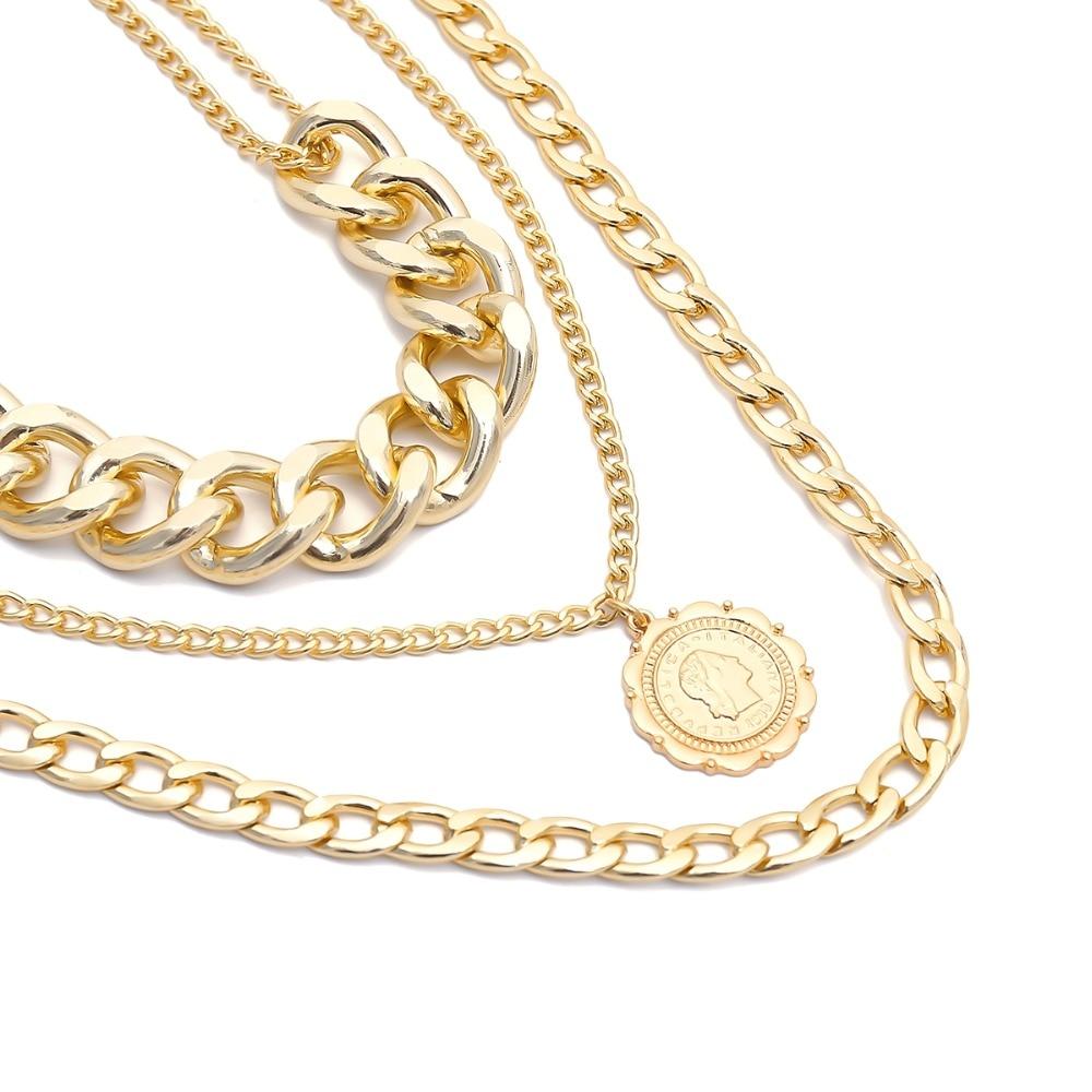 Queen Choker Necklace