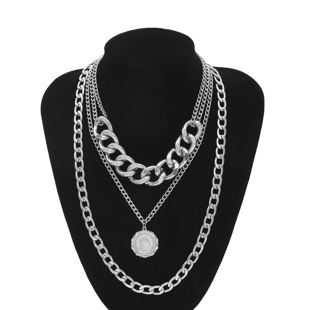 Queen Choker Necklace